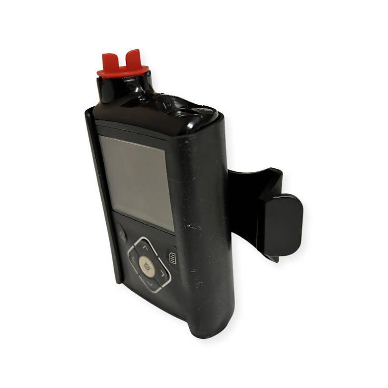 Medtronic Insulin Pump Case - Horizontal Clip - The Useless Pancreas