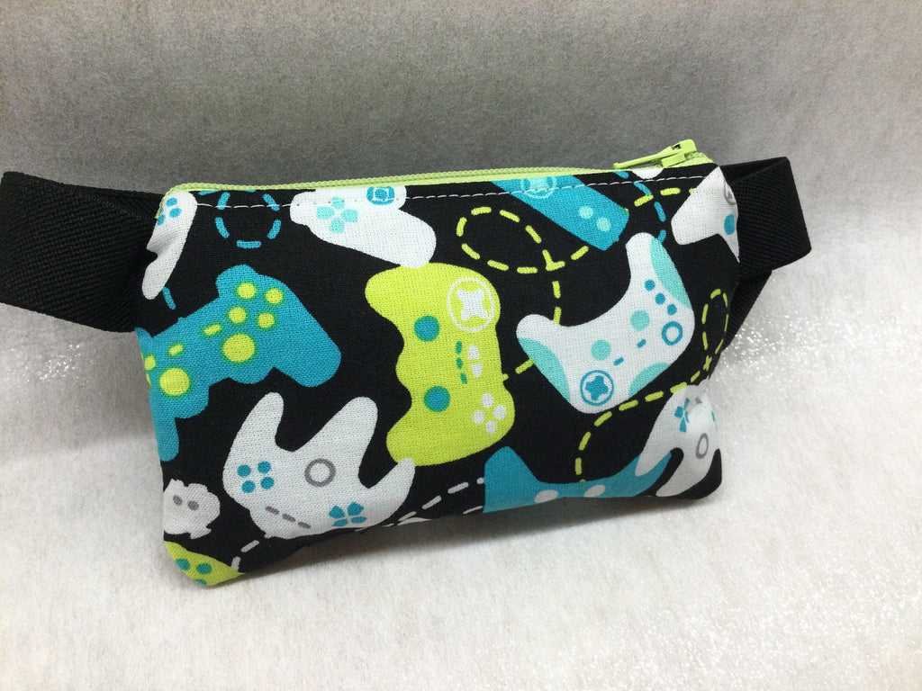 Insulin Pump Pouch/Case by Dazzling Pump Pouches - Gaming Controllers (Fabric Front /No Window) - The Useless Pancreas