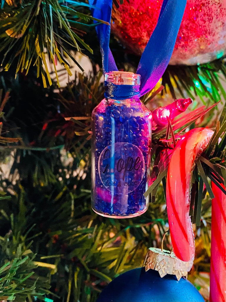 Insulin Vial Hanging Decoration - Hope for a Cure - The Useless Pancreas